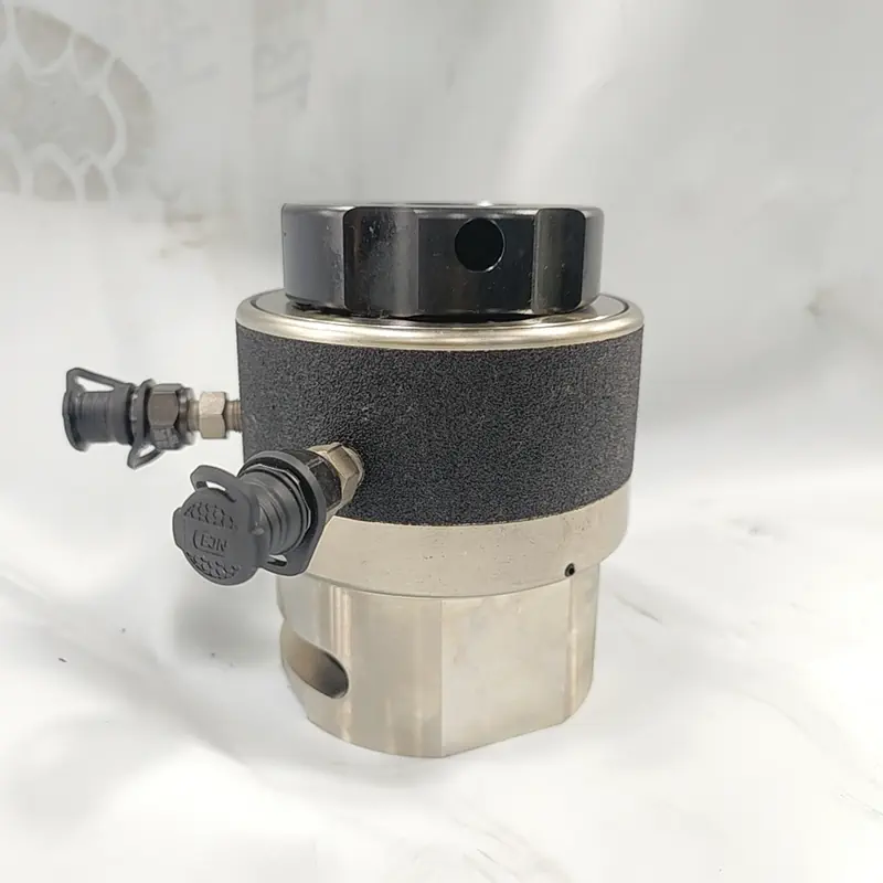 When and Why to Use Hydraulic Bolt Tensioning for Critical Joints — SAIVS(Images1) Hydraulic Bolt Tensioners-SAIVS-4.webp